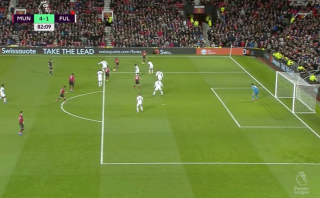 Video: Marcus Rashford scores stunning goal to wrap up win for