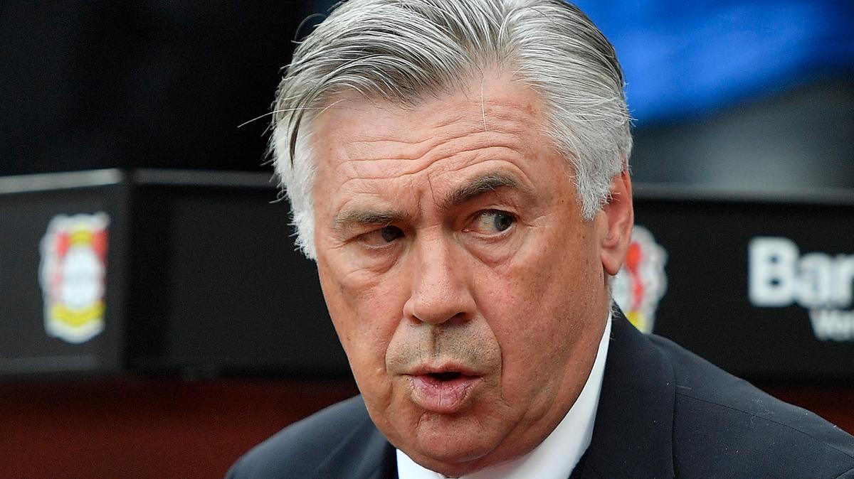 Carlo Ancelotti jokes about quitting Napoli if club sells Kalidou Koulibaly