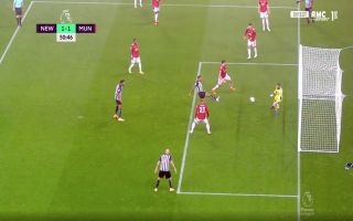 Video De Gea Denies Certain Goal With Save From Close Vs Newcastle