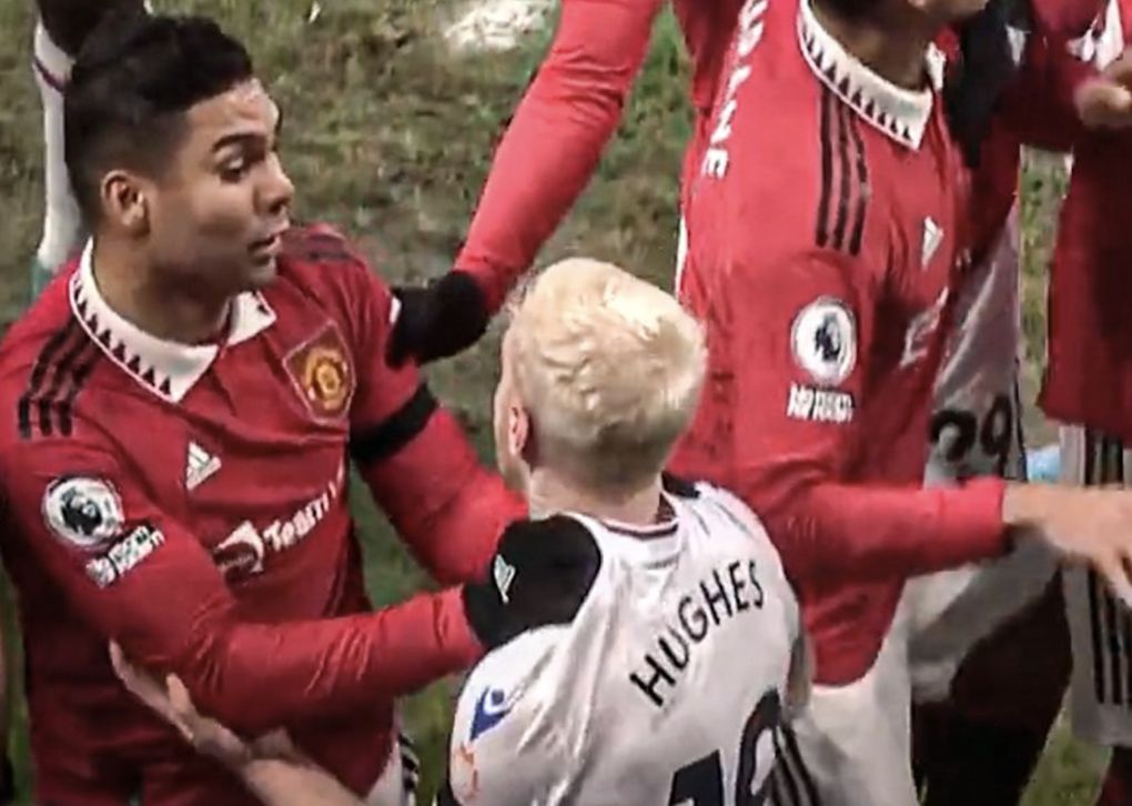 Video) Casemiro sent off against Crystal Palace for choking Will Hughes