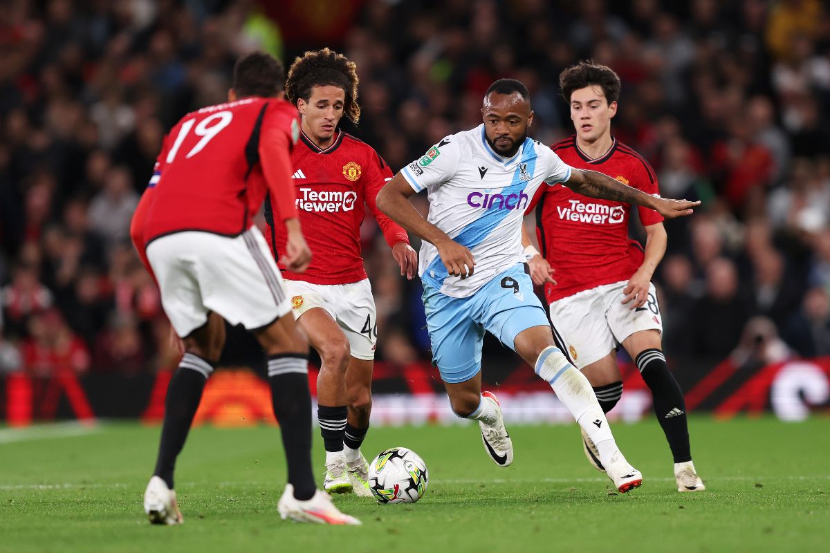 United loanee’s club slammed for mistreatment of player who’s ‘lost half a year in his career’