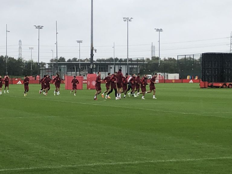 Double boost for Man Utd! Raphael Varane & Mason Mount return to training  ahead of blockbuster Champions League clash with Bayern Munich