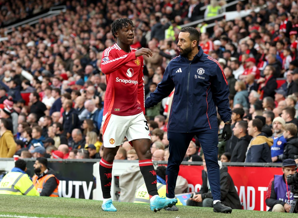 Kobbie Mainoo is expected to miss the next seven Man United games through injury.