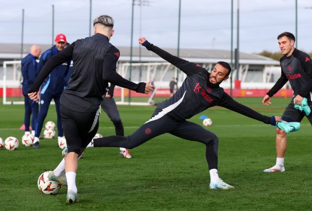 Manchester United players put through their paces ahead of Fenerbahce clash