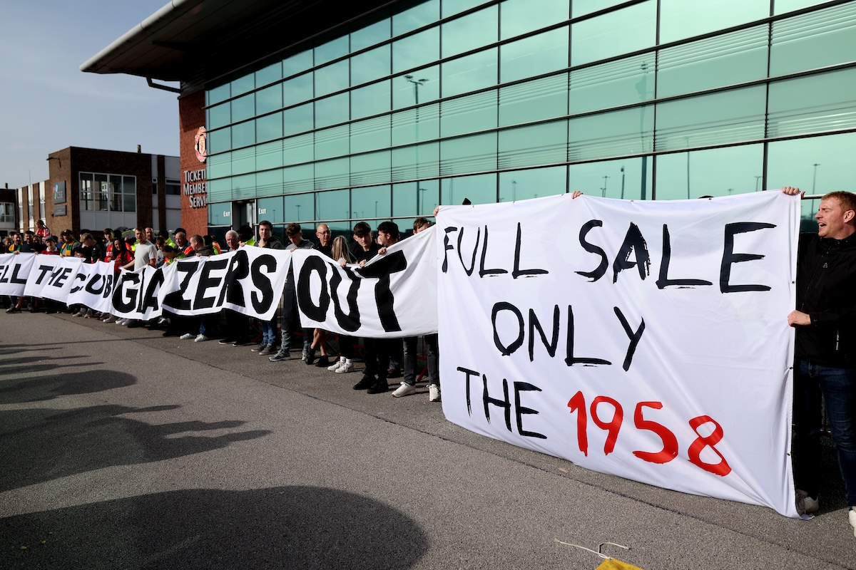 The 1958 wanted a full sale to finally get rid of the Glazer family