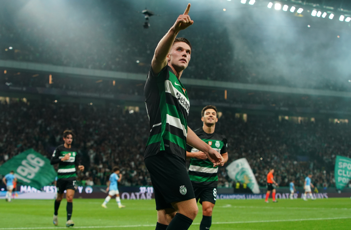 Viktor Gyokeres celebrates his goal for Sporting Lisbon.