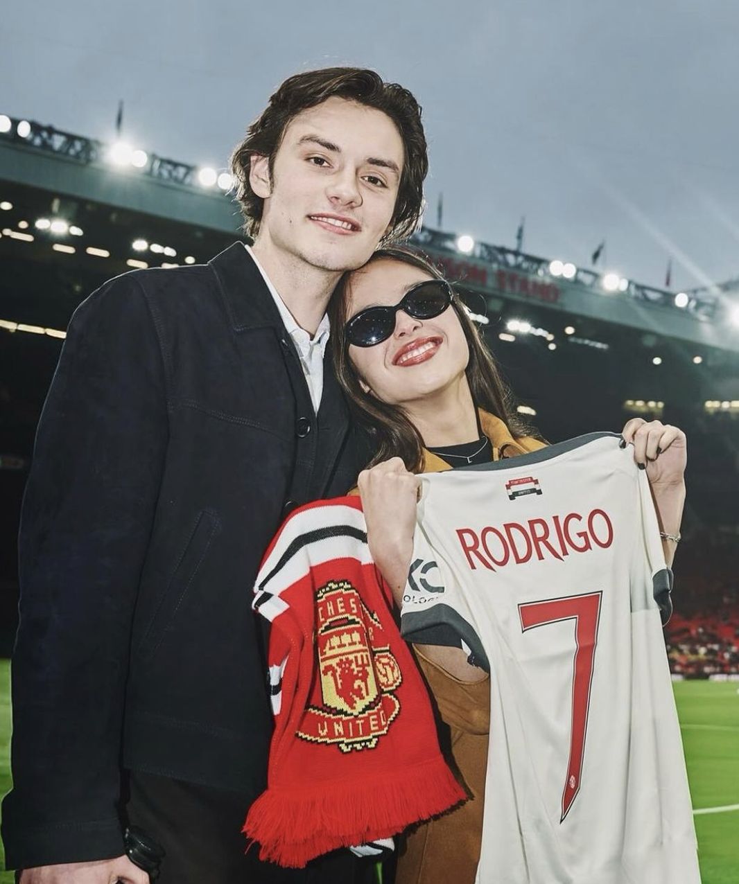 Olivia Rodrigo attends Manchester United vs Chelsea at Old Trafford