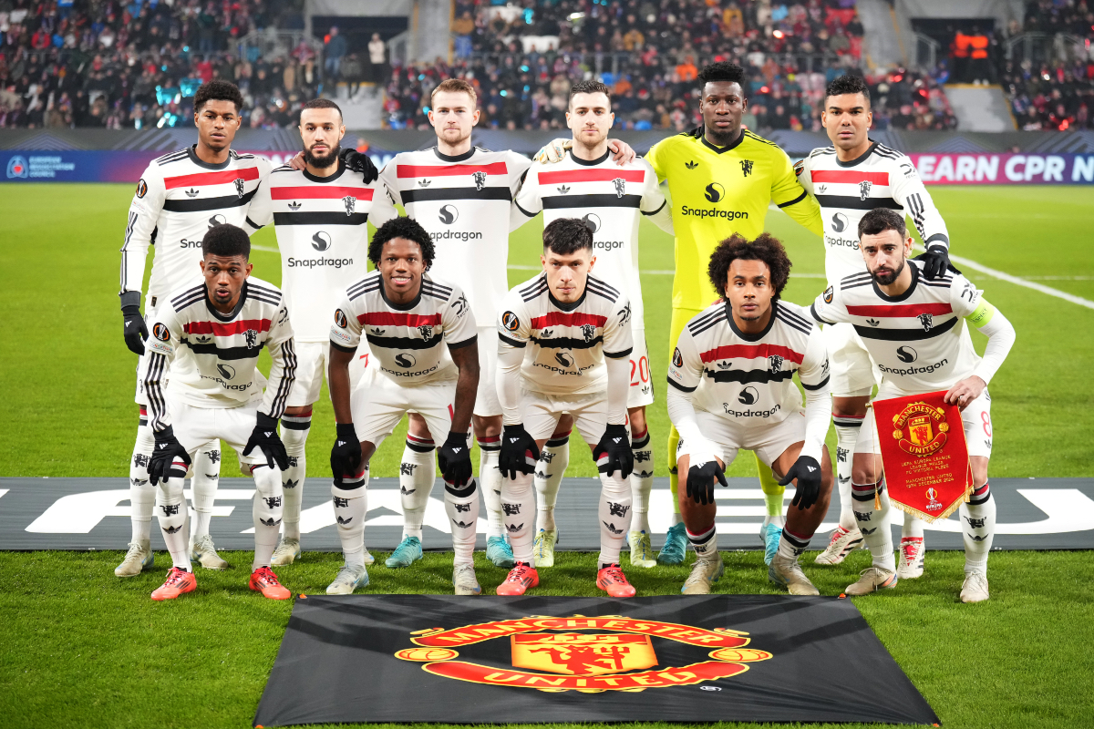 Man United ahead of kick-off in Plzen.