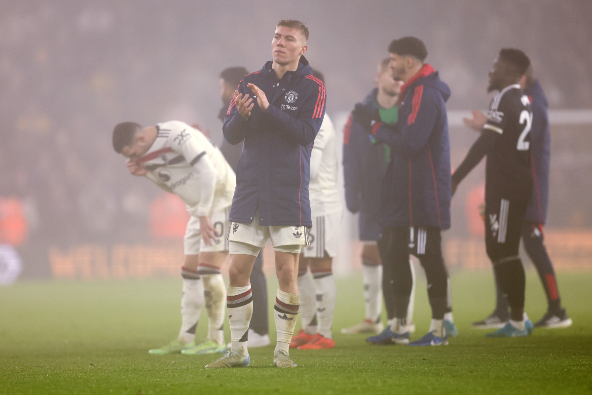 Man United’s Rasmus Hojlund applauds the fans.