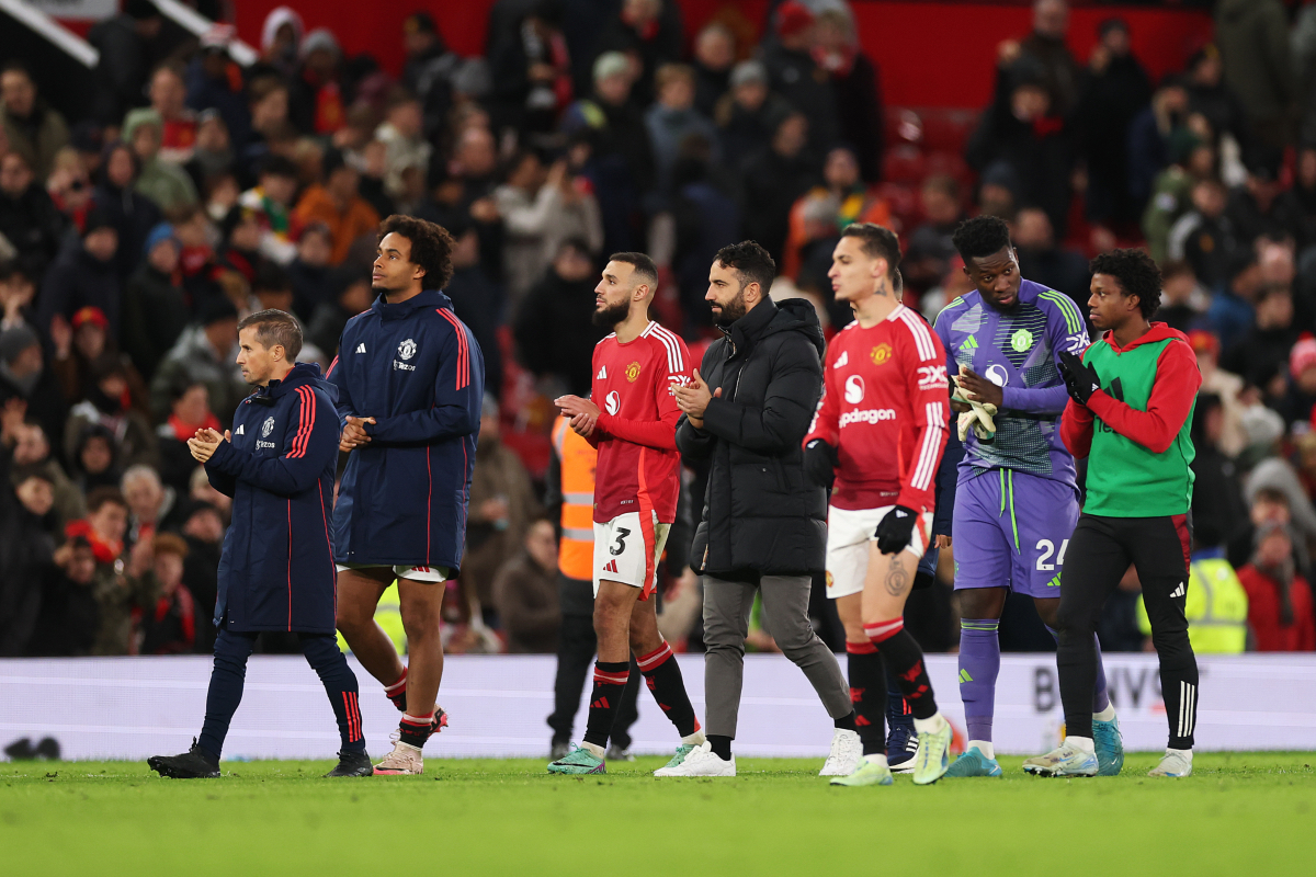 Man United players address the fans after losing to Newcastle.