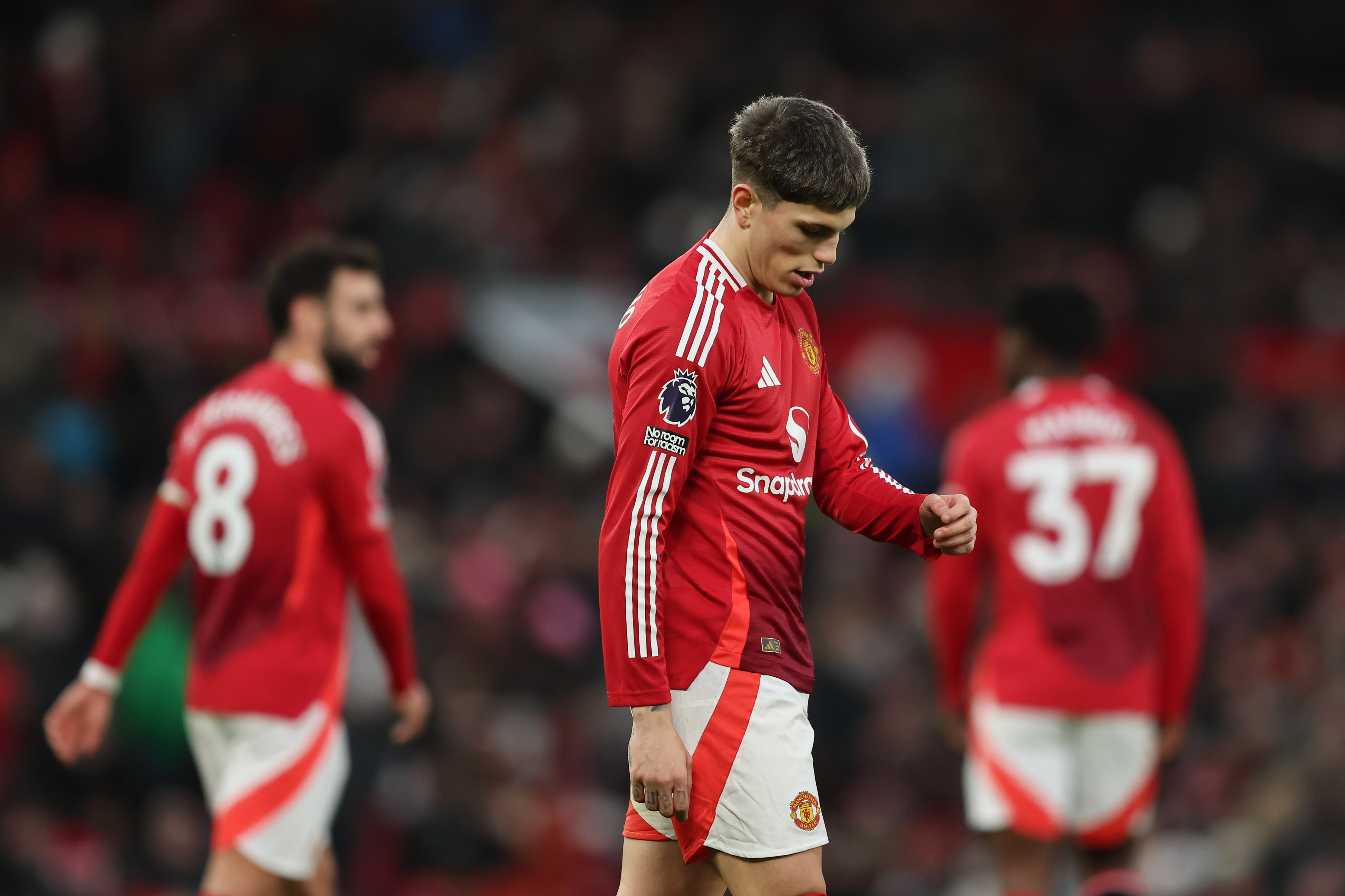 Alejandro Garnacho looks dejected in action vs Bournemouth.