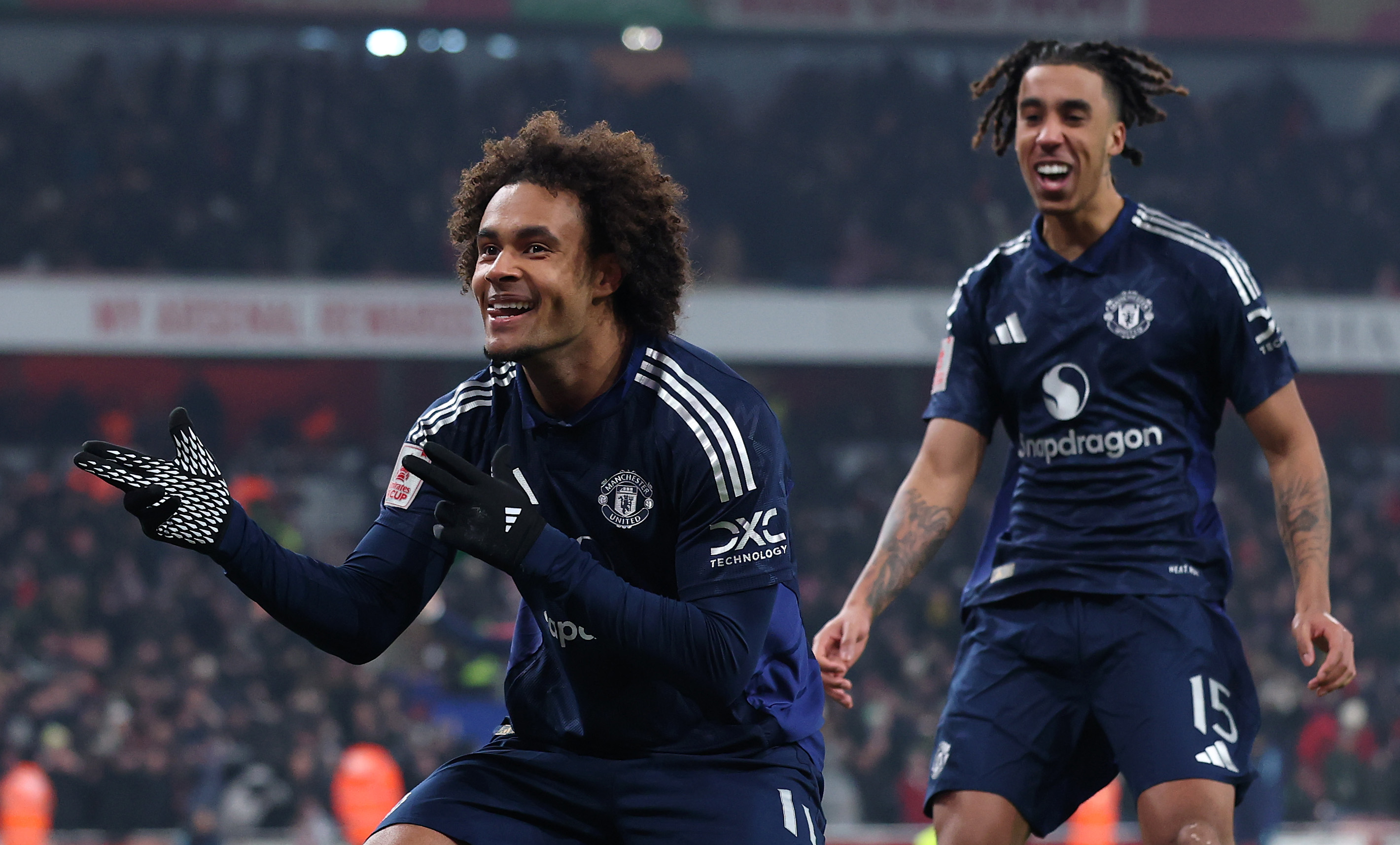 Joshua Zirkzee celebrates his winning penalty to seal Man United’s FA Cup progression vs Arsenal