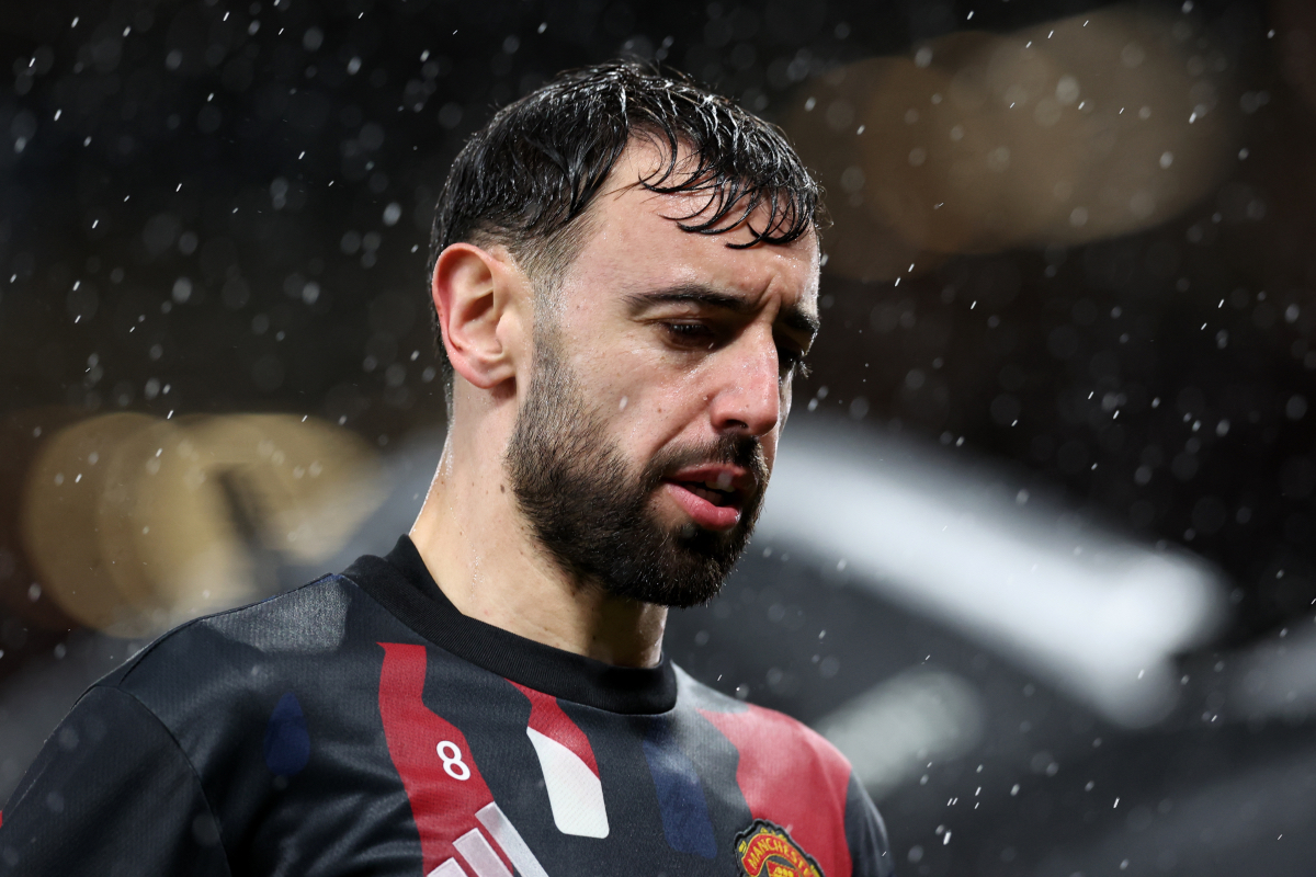 Bruno Fernandes warms up in the rain prior to kick-off vs Ipswich Town.