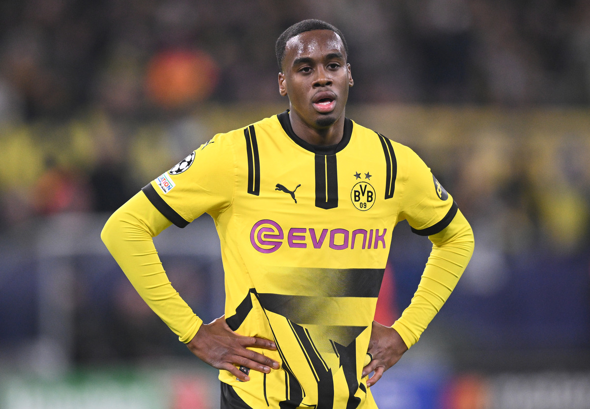 Jamie Gittens on the pitch for Borussia Dortmund