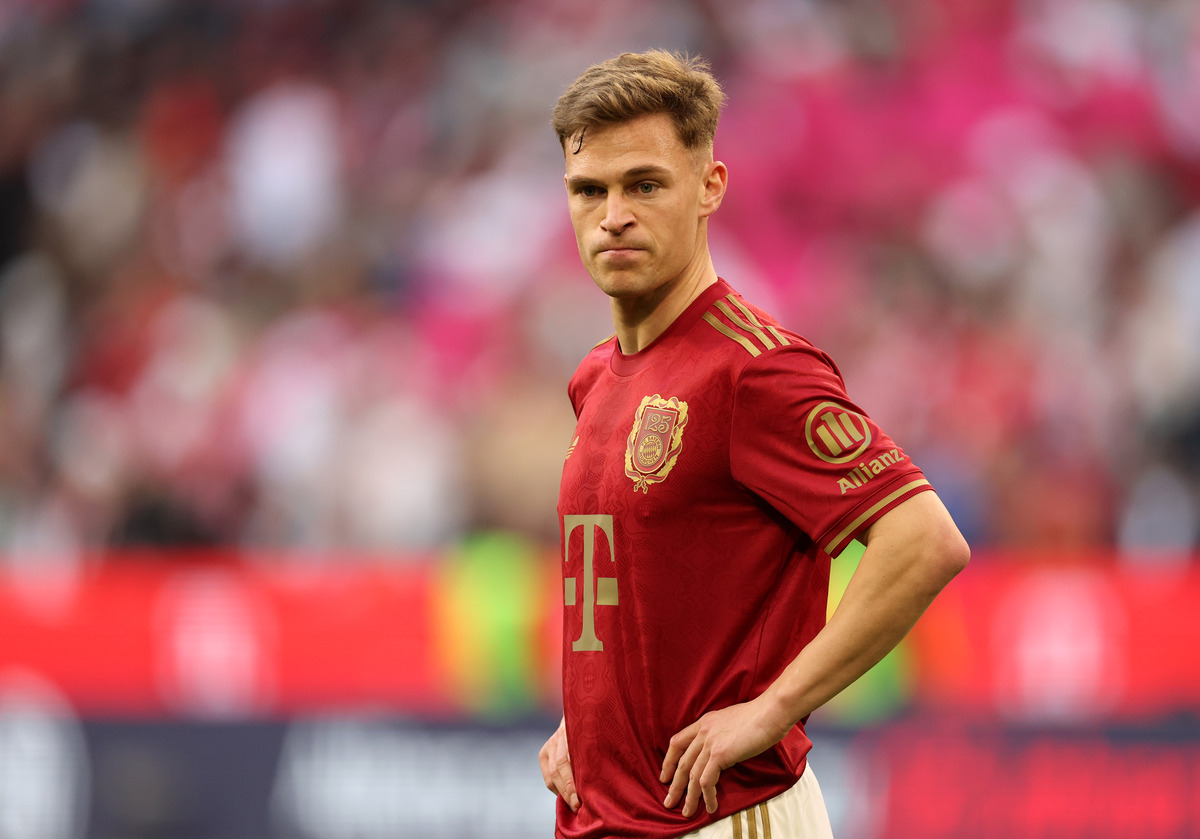 Joshua Kimmich looking on during a Bayern Munich match