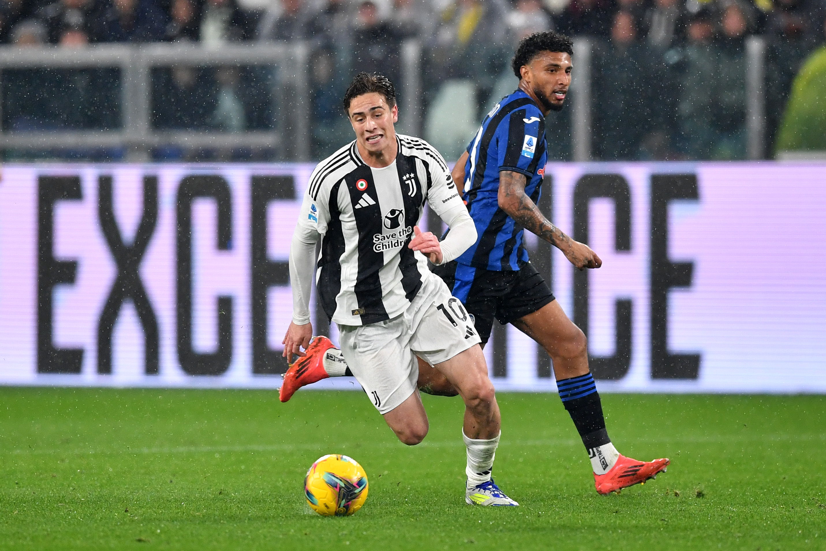 Kenan Yildiz on the pitch for Juventus