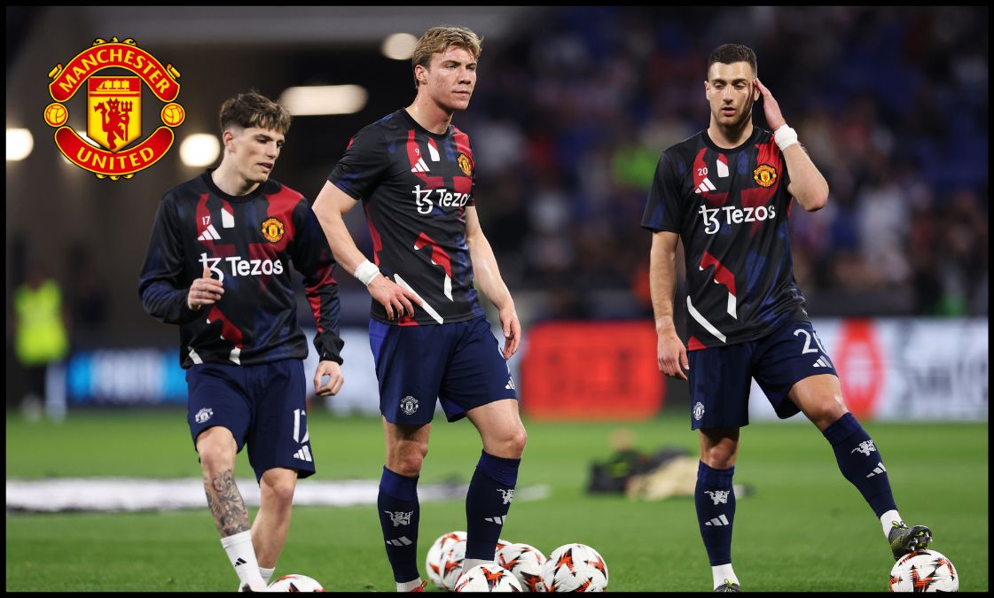 Alejandro Garnacho, Rasmus Hojlund and Diogo Dalot warm up prior to kick-off.