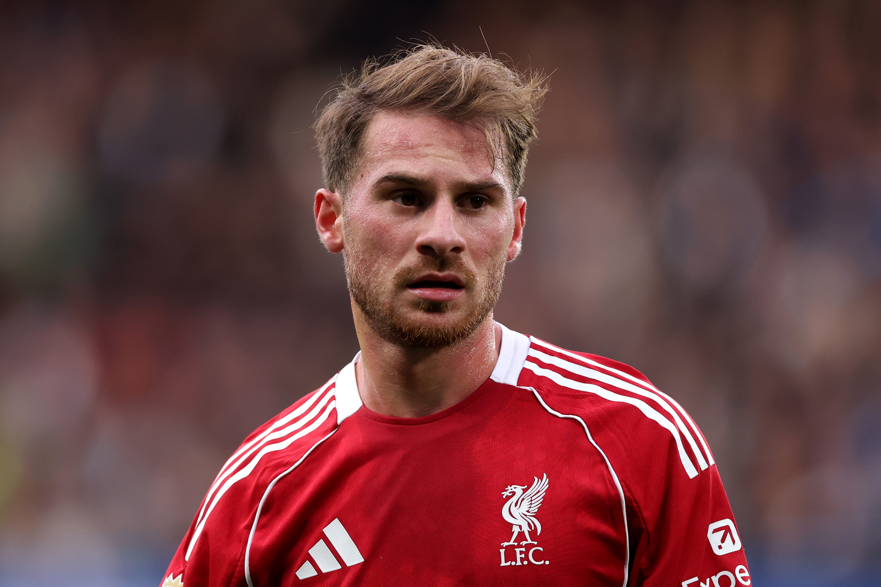 Alexis Mac Allister in action for Liverpool against Chelsea.