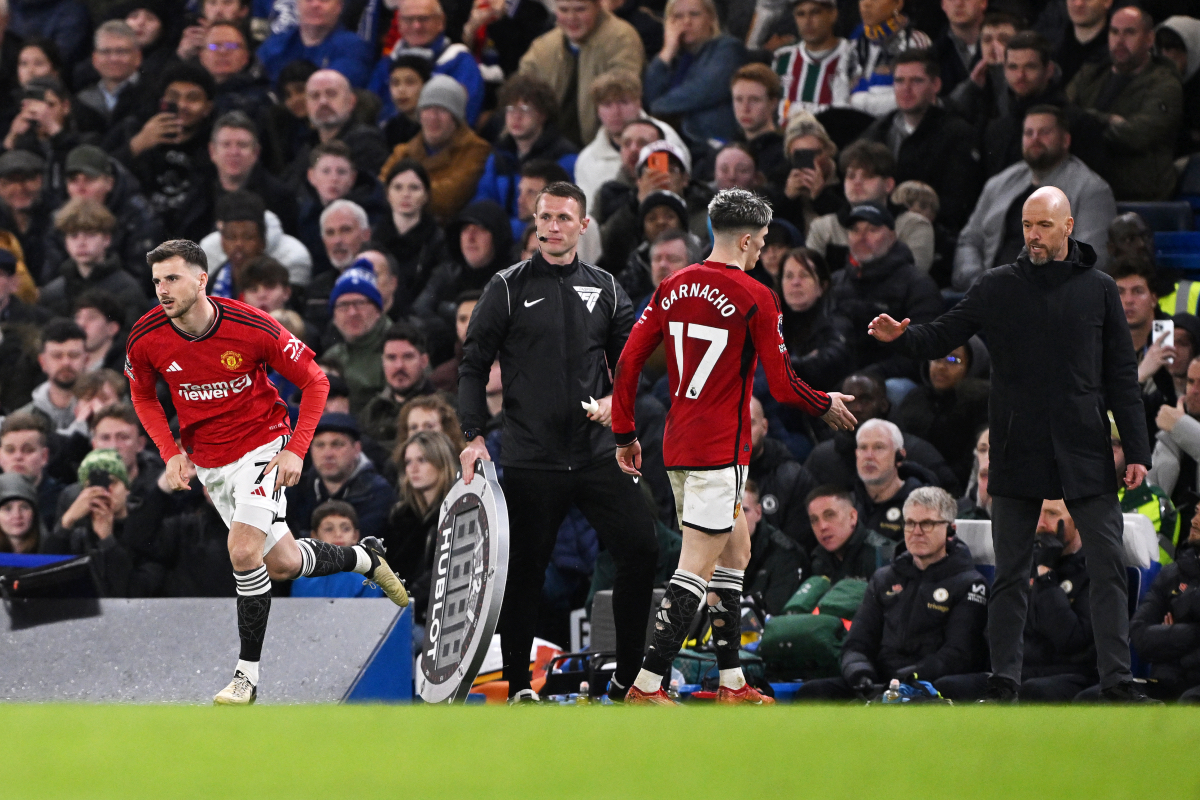 Mason Mount enters the pitch at Stamford Bridge after replacing Mason Mount.