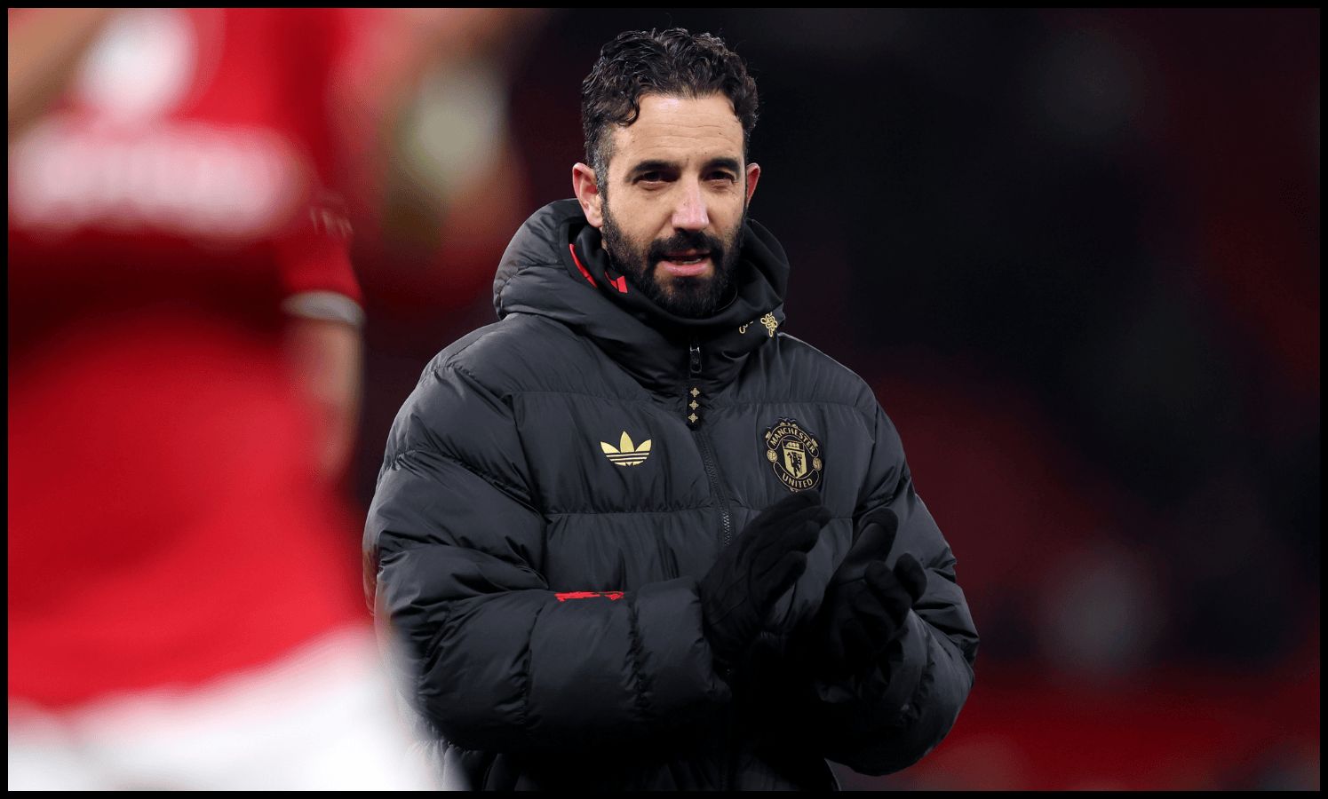 Ruben Amorim applauds the Man United fans after drawing 1-1 with Wolves.