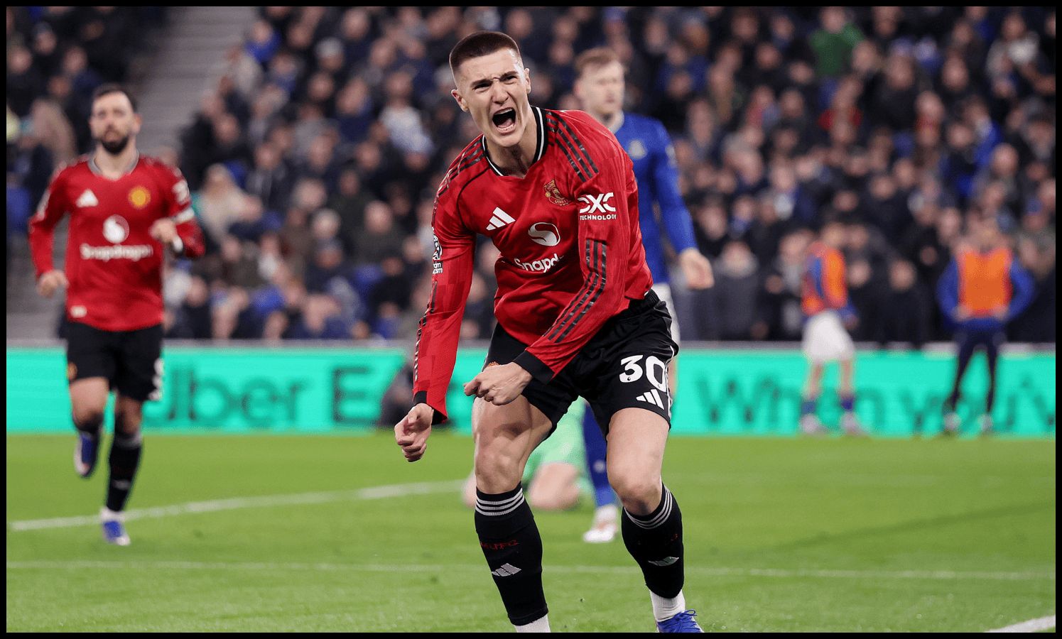 LIVERPOOL, ENGLAND - FEBRUARY 23: Benjamin Sesko of Manchester United celebrates scoring his team's first goal during the Premier League match between Everton and Manchester United at the Hill Dickinson Stadium on February 23, 2026 in Liverpool, England.