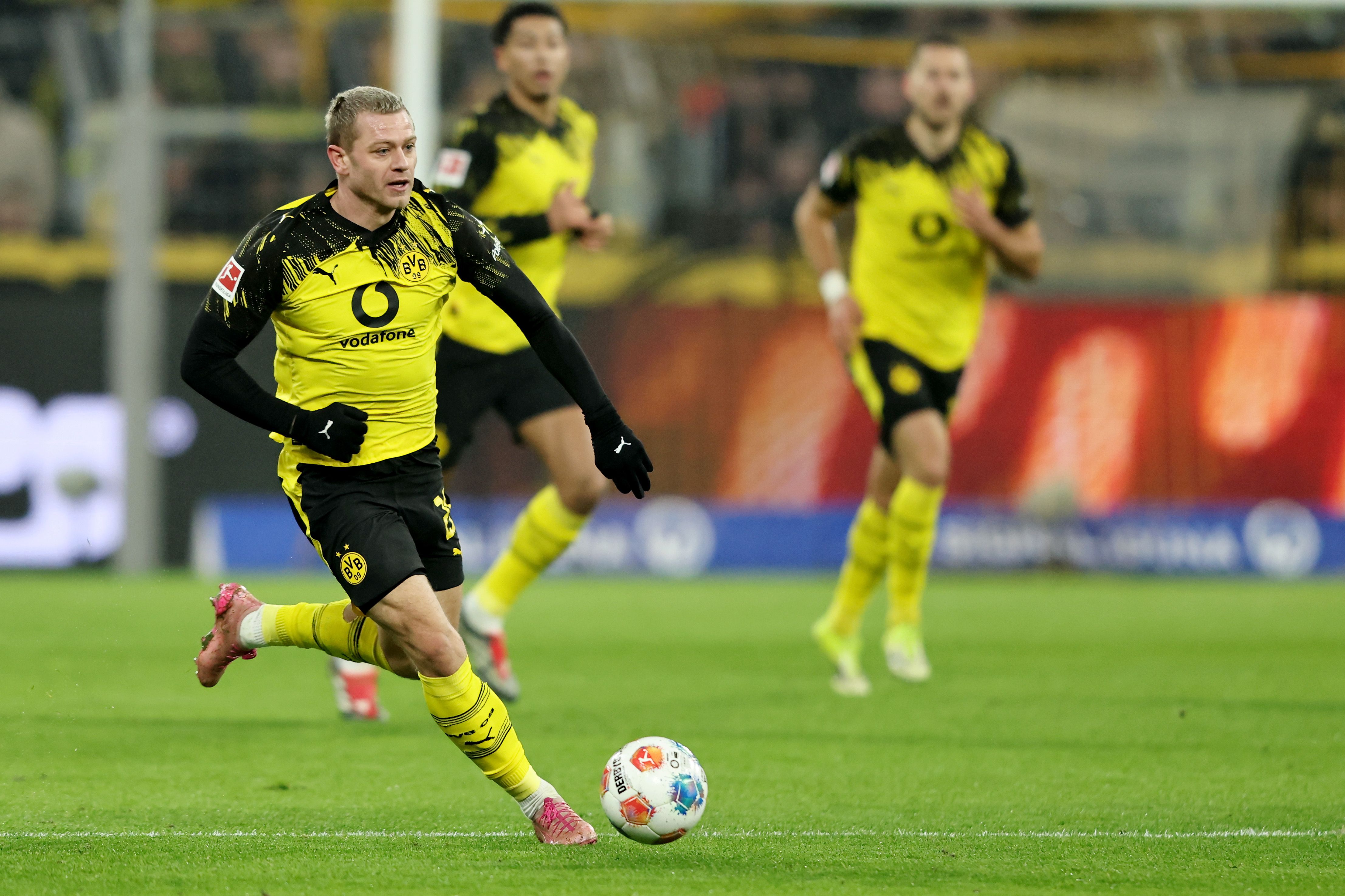 Julian Ryerson in action for Borussia Dortmund