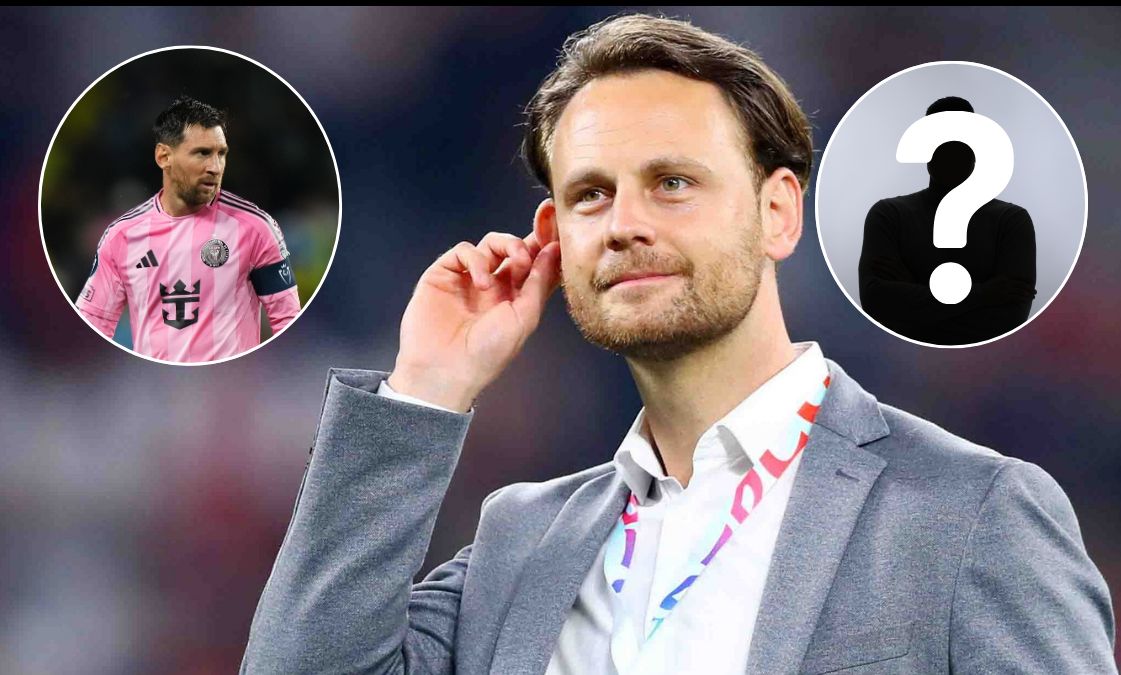 Man Utd Head of Recruitment Christopher Vivell looking on