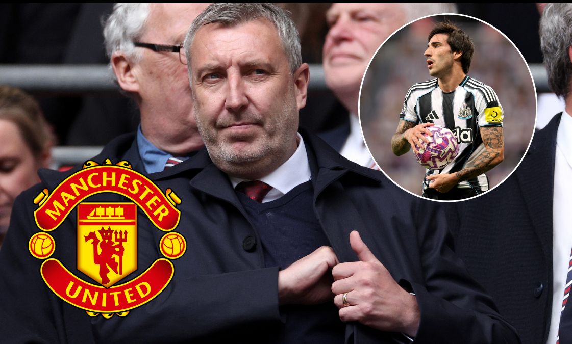 Jason Wilcox looking on