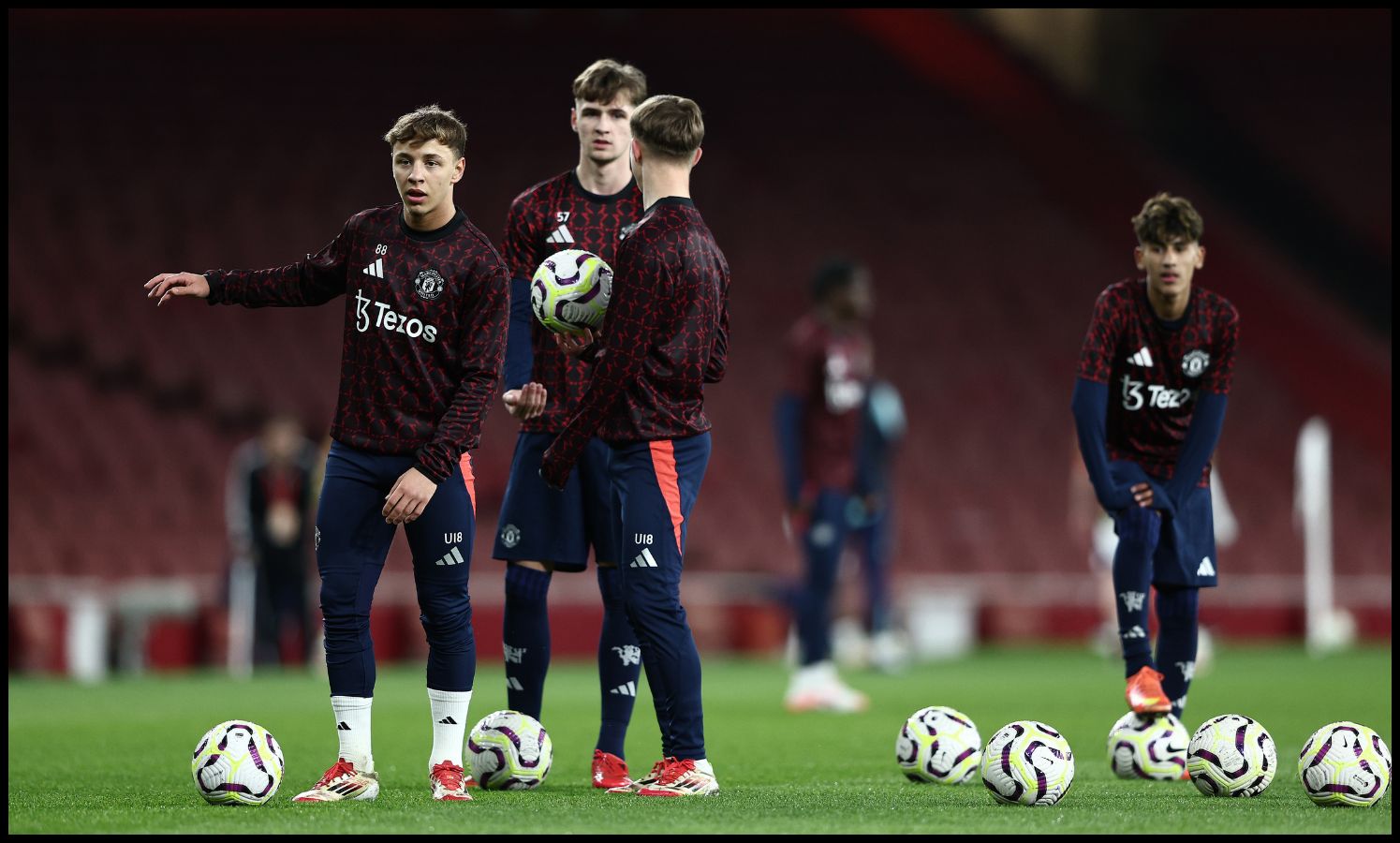 Amir Ibragimov warming up with Man Utd teammates